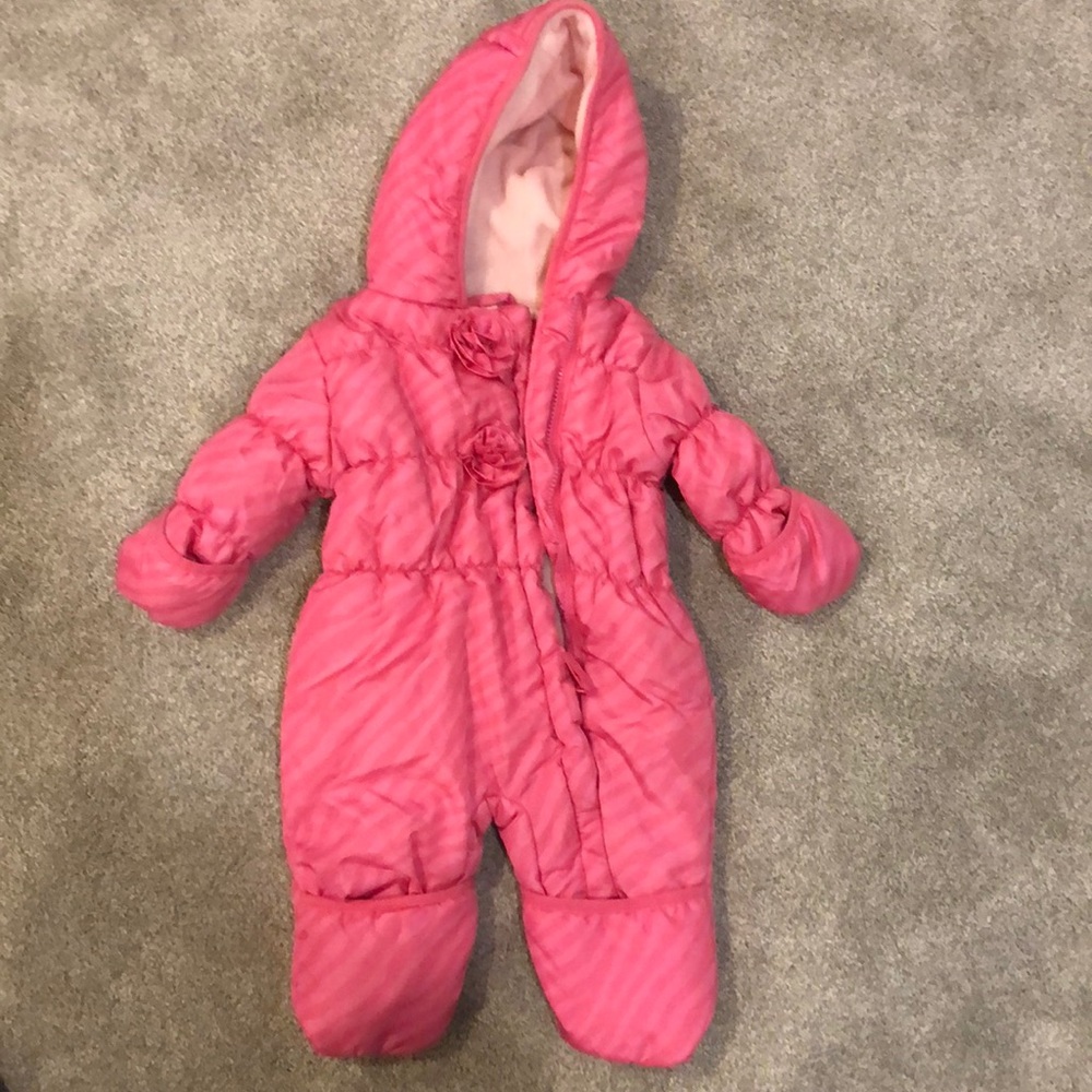 Steve Madden toddler snow suit size 12 months